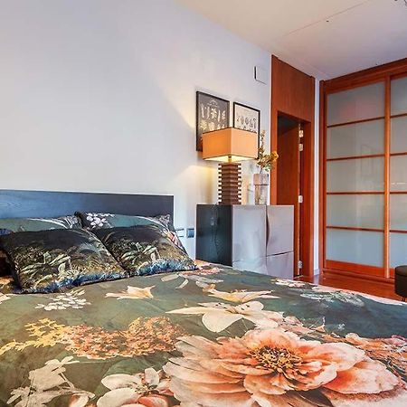 Vivienda Turistica Duplex Isozaki-Guggenheim Apartment Bilbao Ngoại thất bức ảnh
